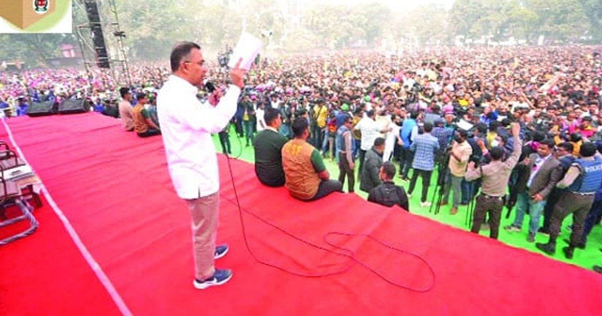 এবারের নির্বাচন দেশ পুনর্গঠনের