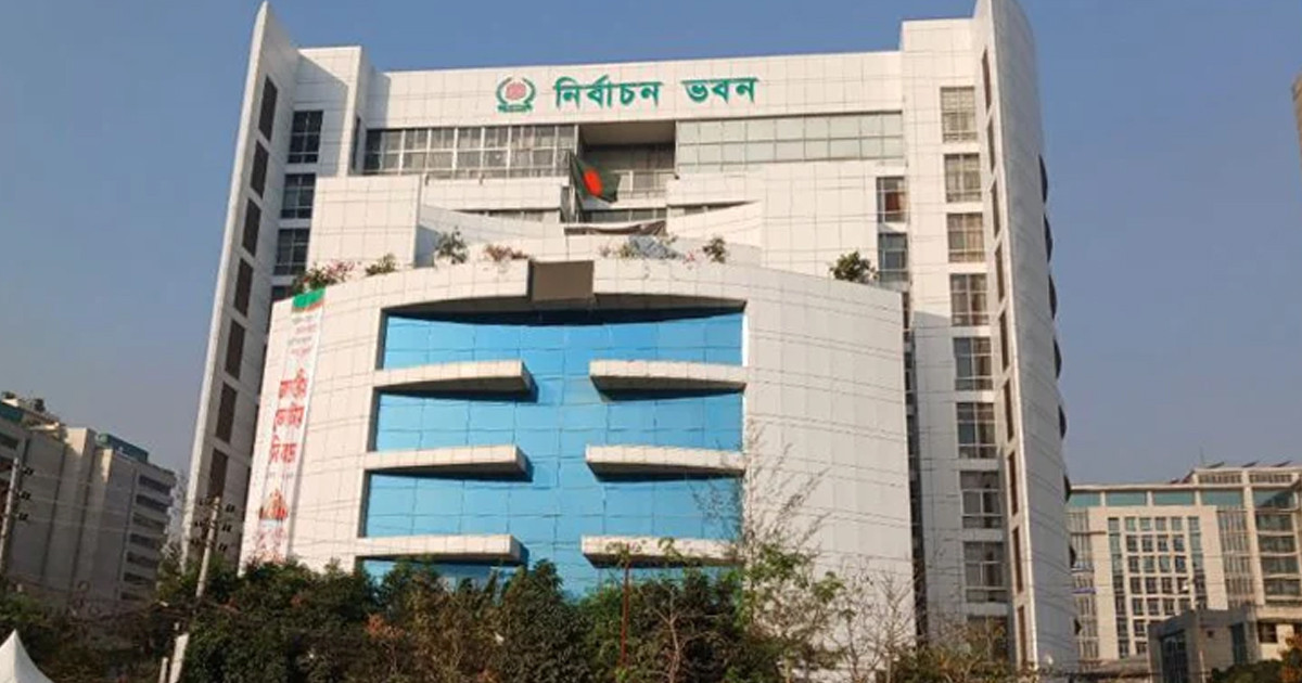 নির্বাচন স্থগিতের গুজবে কান না দেওয়ার আহ্বান ইসির