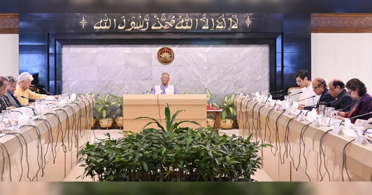 আন্তর্জাতিক শ্রমবাজারে সুনাম বজায় রাখতে সার্টিফিকেশন জালিয়াতি রোধে কাজ করার নির্দেশ প্রধান উপদেষ্টার