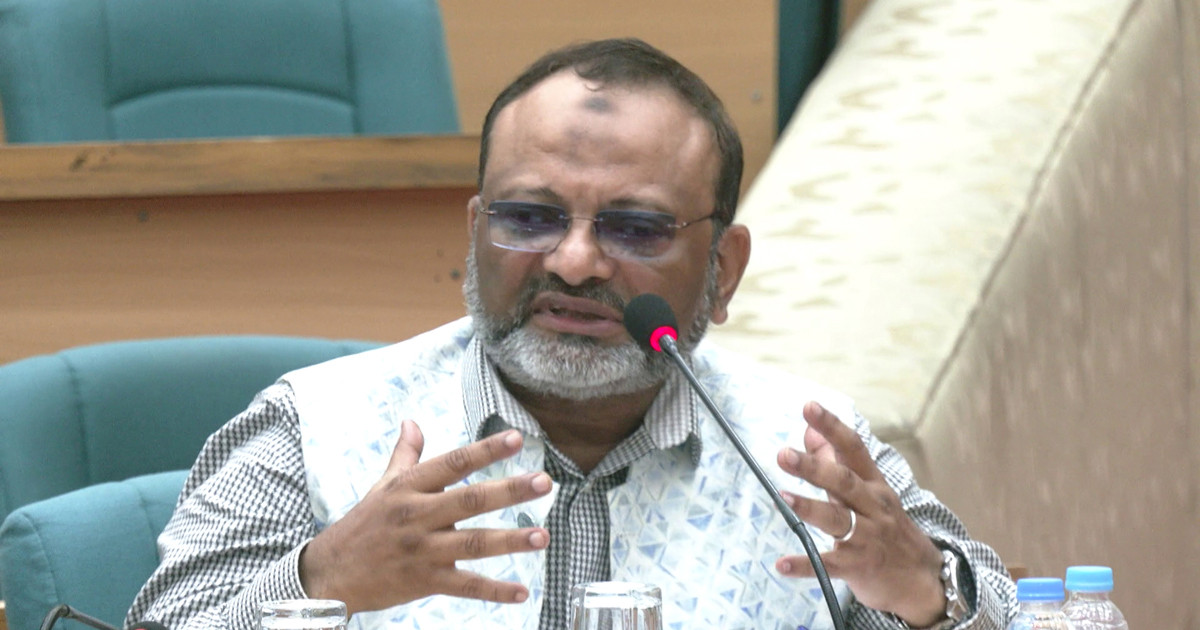 ঢাবি উপাচার্যের পদত্যাগের খবর সত্য নয়: ঢাবির সংবাদ বিজ্ঞপ্তি