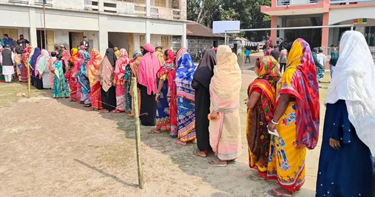 যে আসনে সবচেয়ে ভোটার বেশি