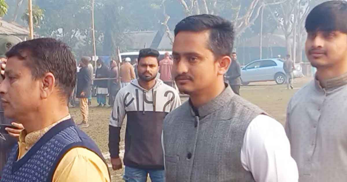 পঞ্চগড়ে ভোট দিলেন সারজিস আলম