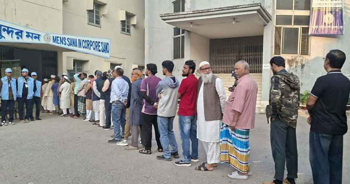 সারাদেশে চলছে ভোটগ্রহণ, চলবে ৪টা পর্যন্ত