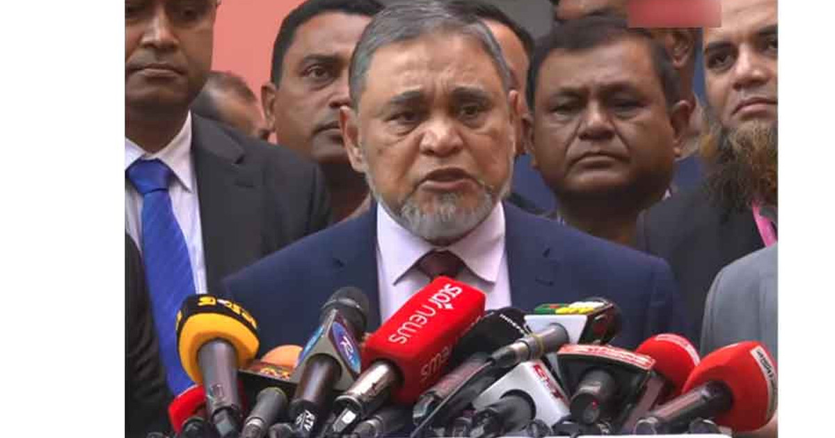 ভোট দান শেষে সিইসি: এতবড় নির্বাচন বিশ্বের আর কোথাও হয়নি