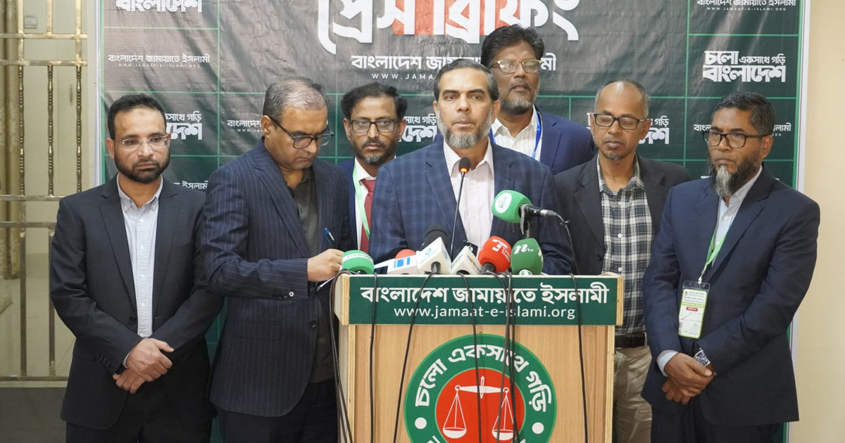 হতাশায় একটি দলের কর্মীরা ভোটার-এজেন্টদের কেন্দ্রে ঢুকতে বাধা দিচ্ছে: অ্যাডভোকেট জুবায়ের