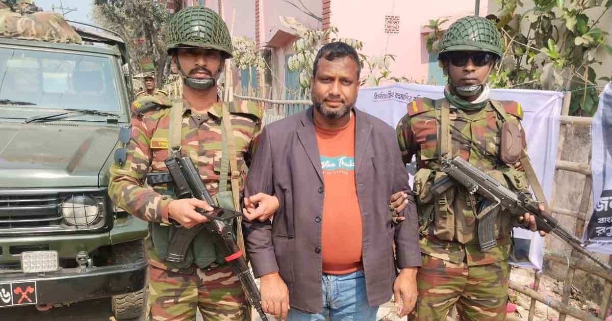 টাকা দিয়ে ভোট কেনার অভিযোগে বিএনপি নেতা আটক