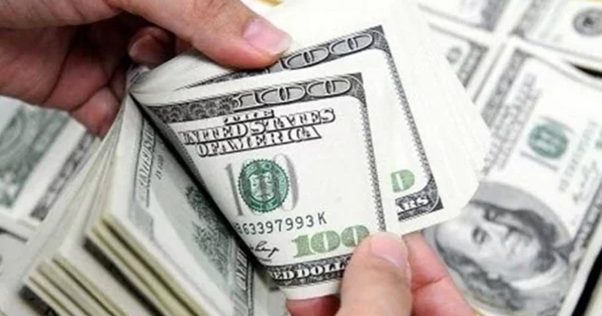 ১৪ দিনে এলো ১৩৫ কোটি ডলার রেমিট্যান্স