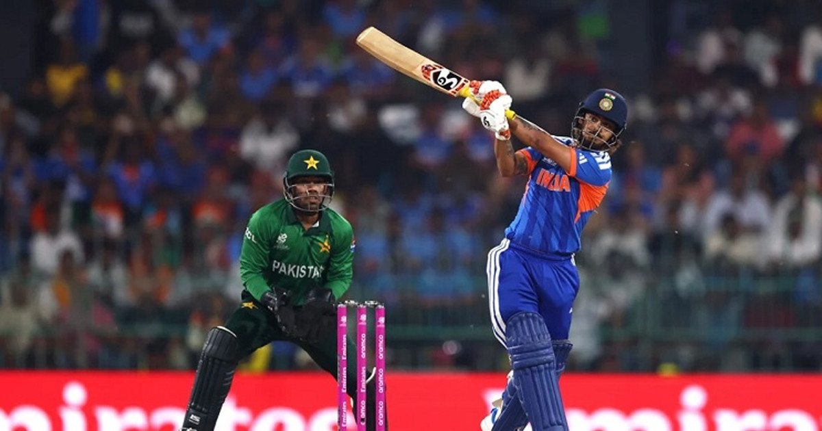 ইশানের ব্যাটে চ্যালেঞ্জিং সংগ্রহ ভারতের