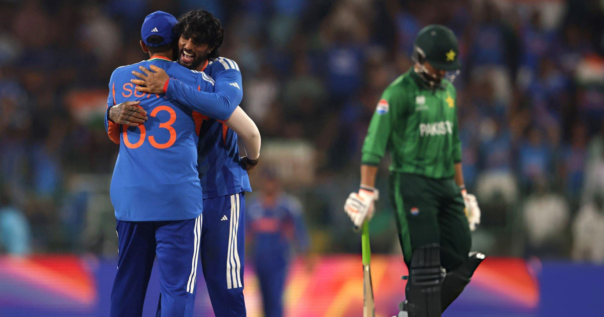 পাকিস্তানকে হারিয়ে সুপার এইটে ভারত