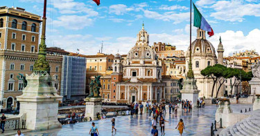 ইতালিতে দেড় লাখ বাংলাদেশির ভবিষ্যৎ অনিশ্চয়তায়!