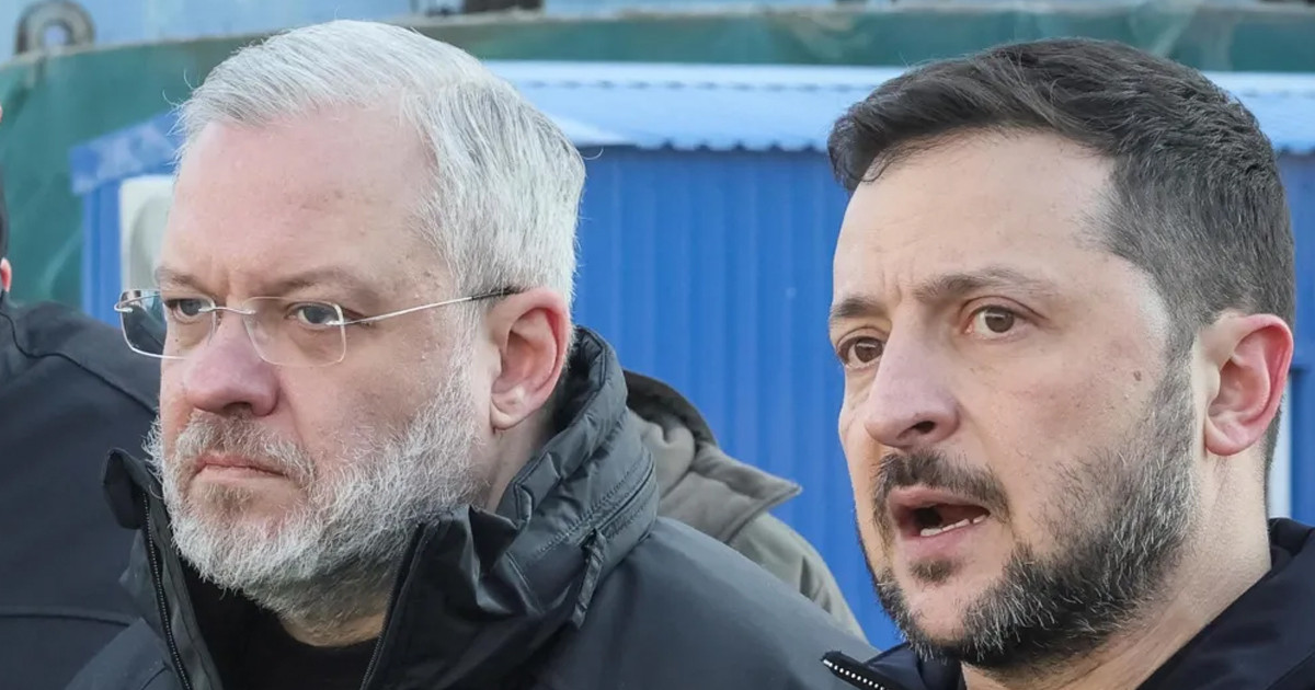 দেশ ছেড়ে পালানোর চেষ্টা, ইউক্রেনের সাবেক মন্ত্রী আটক