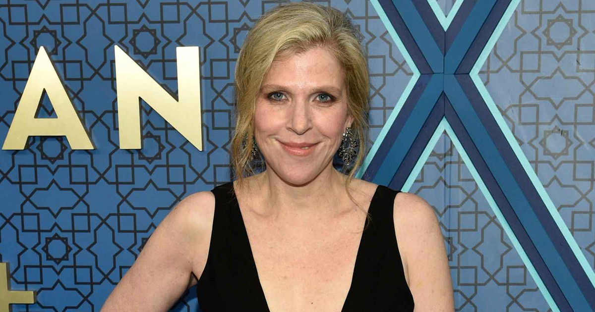 হোটেল থেকে জনপ্রিয় নির্মাতার মরদেহ উদ্ধার