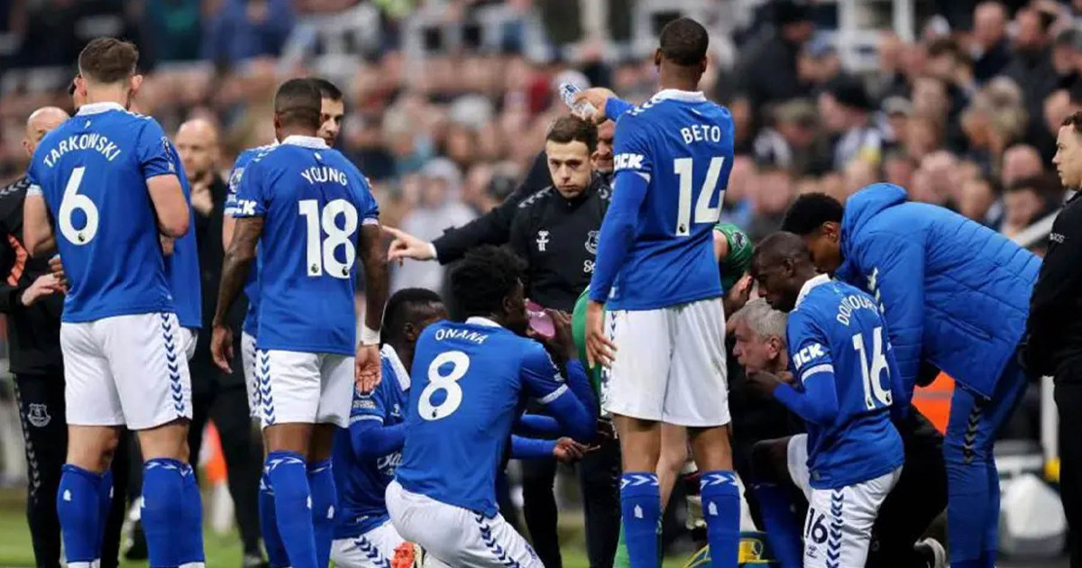 রমজানে মুসলিম খেলোয়াড়দের জন্য ইফতারের বিরতি রাখছে প্রিমিয়ার লিগ