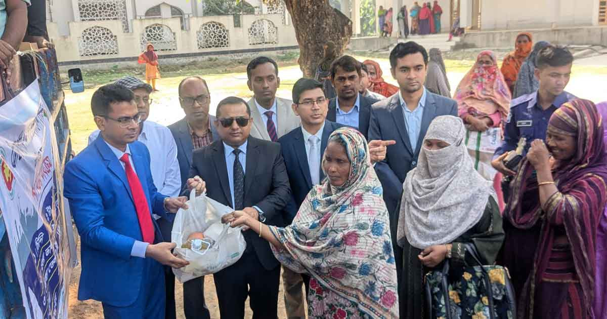 সিরাজগঞ্জে রমজান উপলক্ষে টিসিবির পণ্য বিতরণ কার্যক্রম শুরু