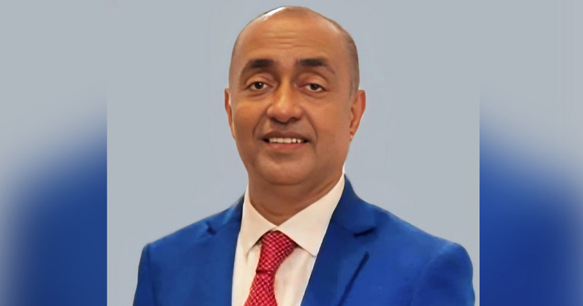 আইনমন্ত্রী হলেন আসাদুজ্জামান: শৈলকূপা আনন্দ মিছিল, মিষ্টি বিতরণ