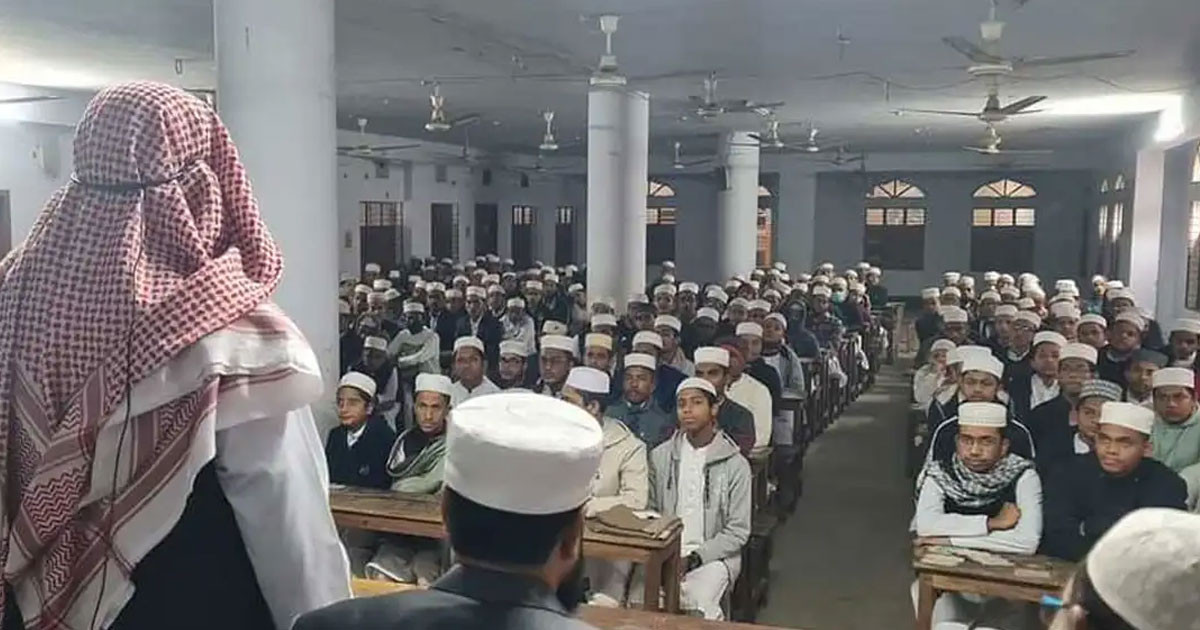 আজ থেকে টানা ৩৯ দিনের ছুটিতে যাচ্ছে কলেজ-মাদ্রাসা