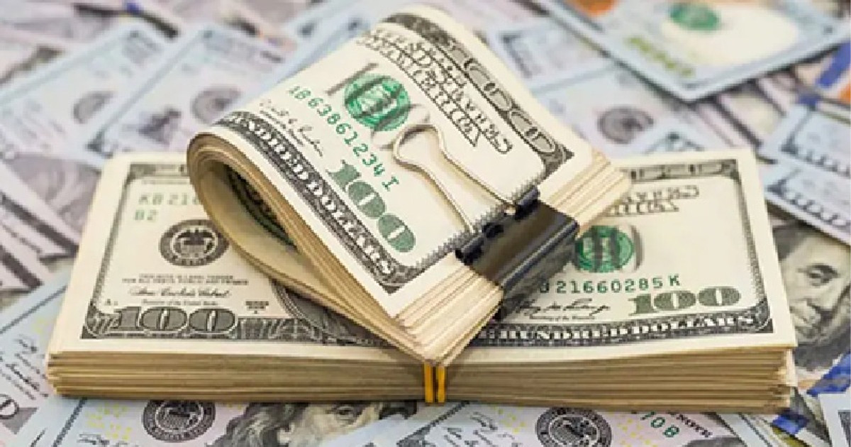 রেমিট্যান্সে বইছে সুবাতাস, বেড়েছে রিজার্ভও