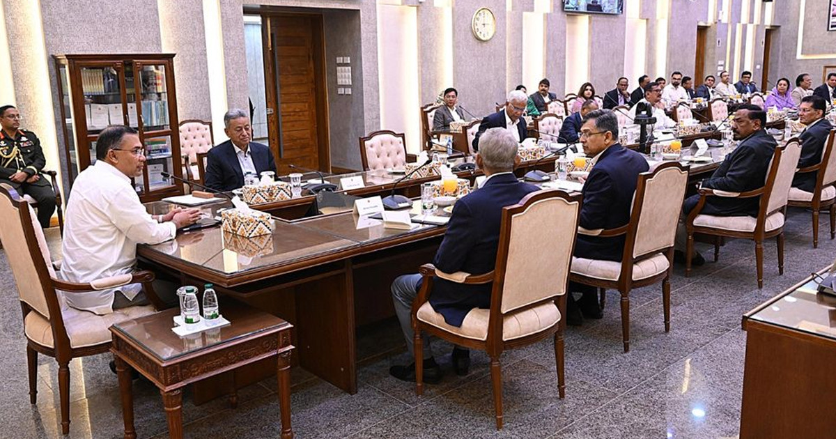 সেহরি, ইফতার ও তারাবিতে নিরবচ্ছিন্ন বিদ্যুৎ রাখার নির্দেশ প্রধানমন্ত্রীর