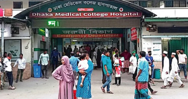 বিদ্যুতের স্ফুলিঙ্গ থেকে ঘরে আগুন, একই পরিবারের দগ্ধ ৪