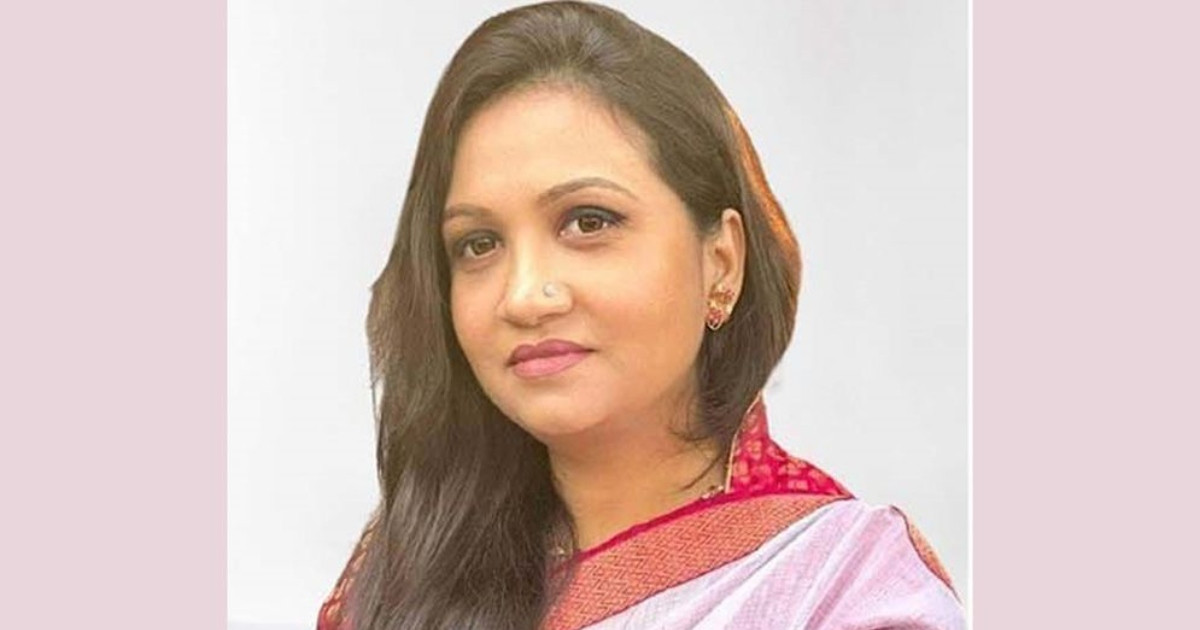 প্রতিমন্ত্রী ফারজানা শারমিনের আবেগঘন পোস্ট