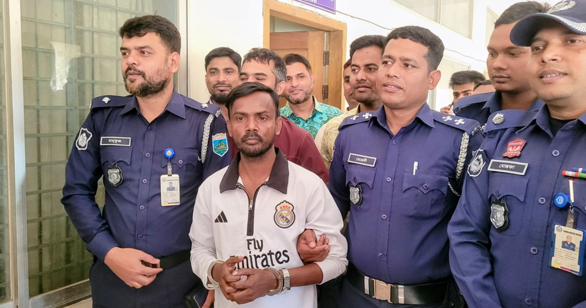 হিরো আলম গ্রেপ্তার