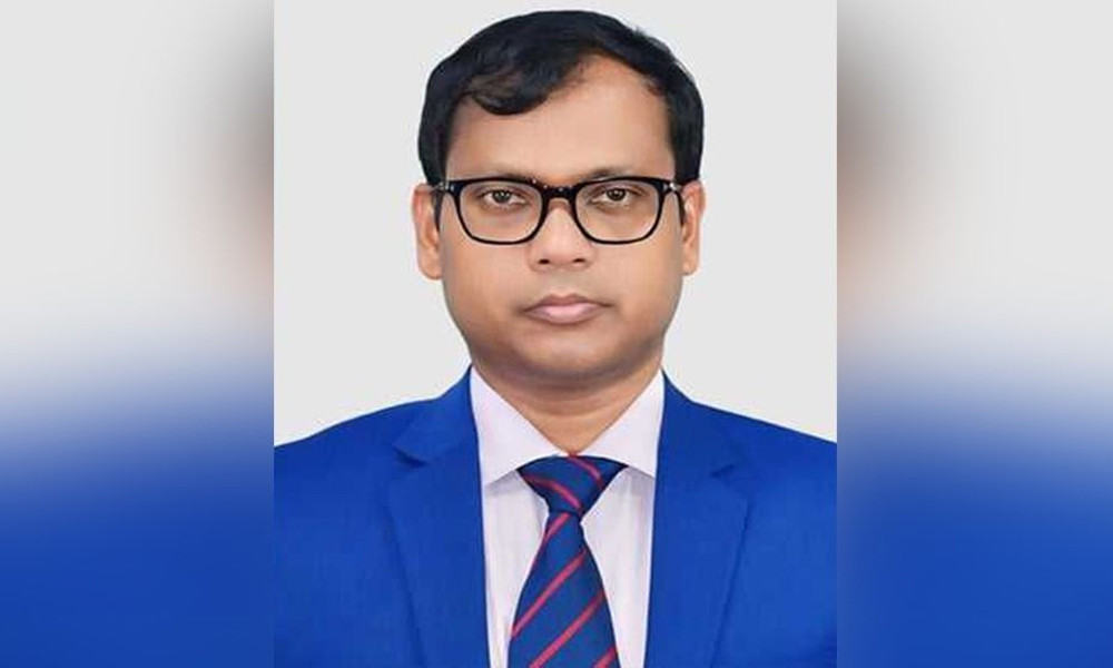 সিলেটের ডিসি  সারোয়ার আলমকে শোকজ