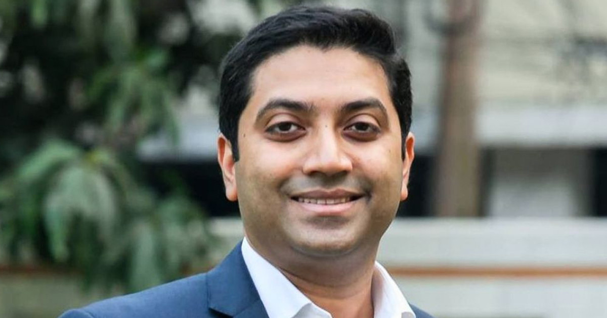 শহীদ মিনারে জামায়াতে ইসলামীর শ্রদ্ধা নিয়ে যা বললেন ববি হাজ্জাজ