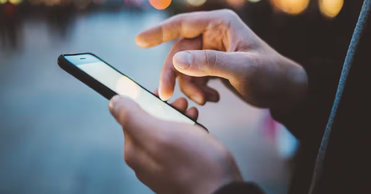 ২ ঘণ্টার জন্য মোবাইল ফোনের নেটওয়ার্ক বিচ্ছিন্ন হতে পারে আজ