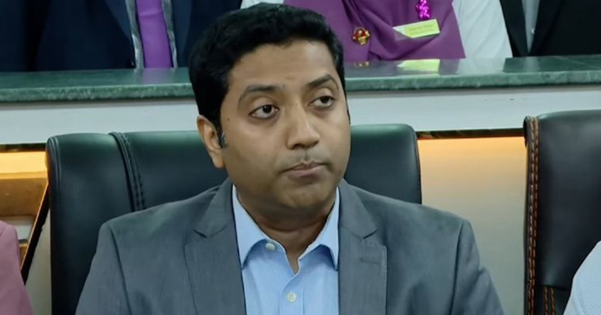 দলীয় পরিচয়ে চাঁদাবাজির সুযোগ দেবে না সরকার: শিক্ষা প্রতিমন্ত্রী