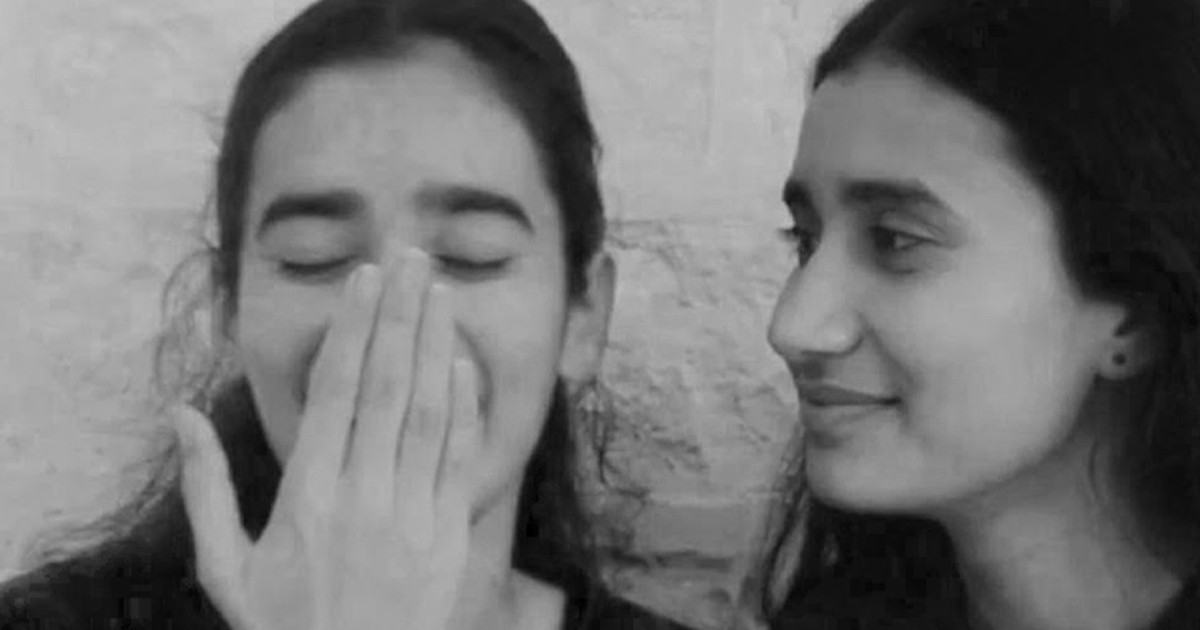 বিয়ের দিনেই ২ বোনের রহস্যজনক মৃত্যু, এলাকায় চাঞ্চল্য