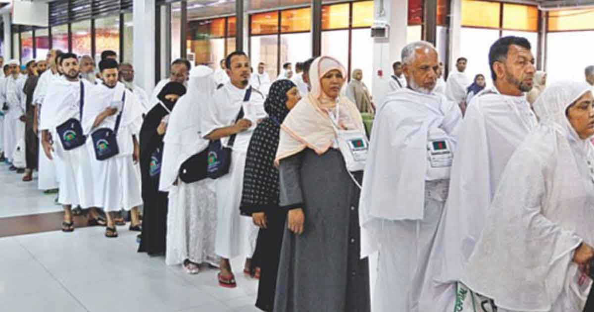 হজযাত্রীদের হয়রানি রোধে বিমানমন্ত্রীর কঠোর নির্দেশনা