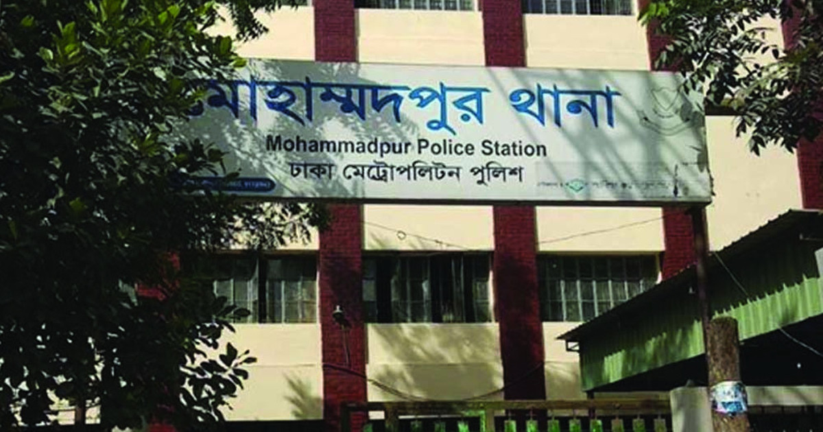 বোরকা-মাস্ক পরে মোহাম্মদপুরে ‘সমন্বয়ককে’ কুপিয়ে জখম