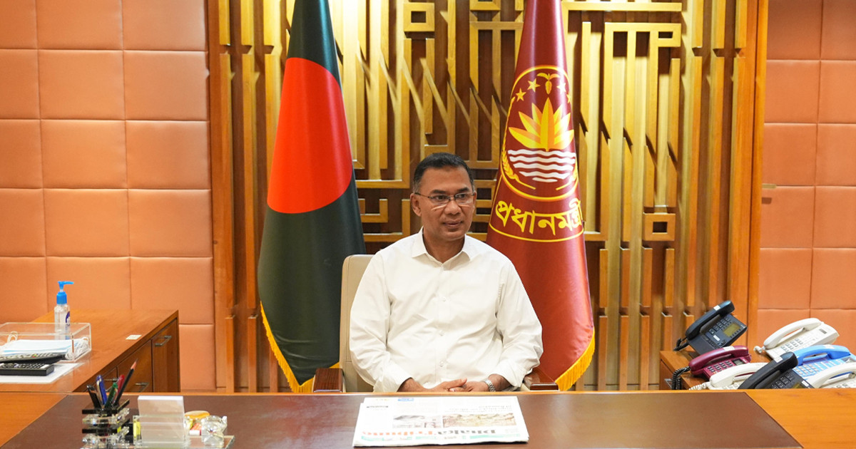 প্রথমবারের মতো সশস্ত্র বাহিনী বিভাগে অফিস করলেন প্রধানমন্ত্রী তারেক রহমান