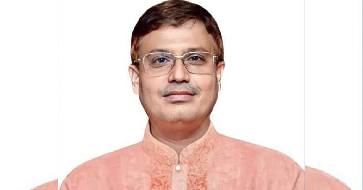 মাহবুব উল আলম হানিফের চাচাতো ভাইয়ের বিরুদ্ধে দুদকে মামলা