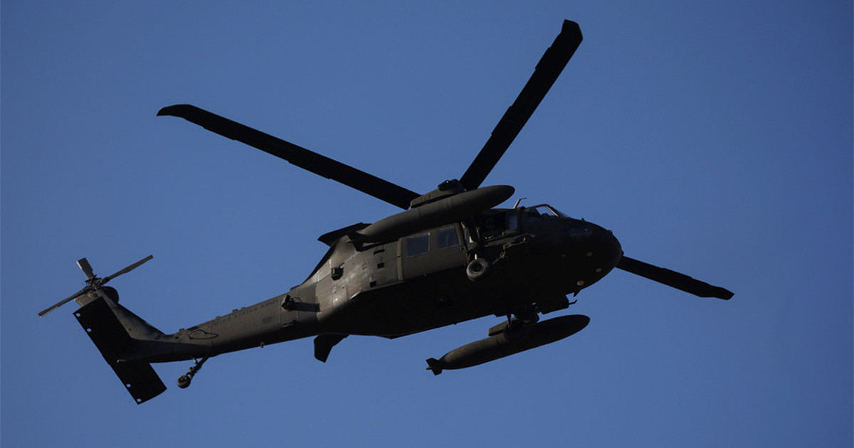 পেরুতে উদ্ধার অভিযানে গিয়ে সামরিক হেলিকপ্টার বিধ্বস্ত, নিহত ১৫