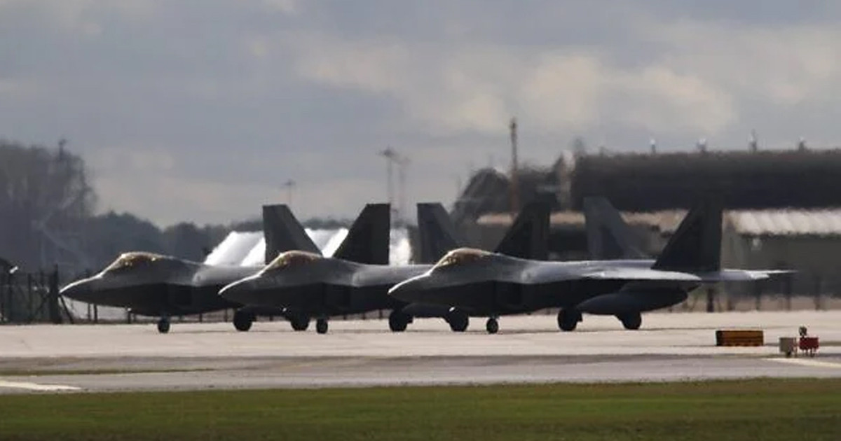 ট্রান্সপন্ডার বন্ধ রেখে গোপনে মার্কিন যুদ্ধবিমান ইসরায়েলে