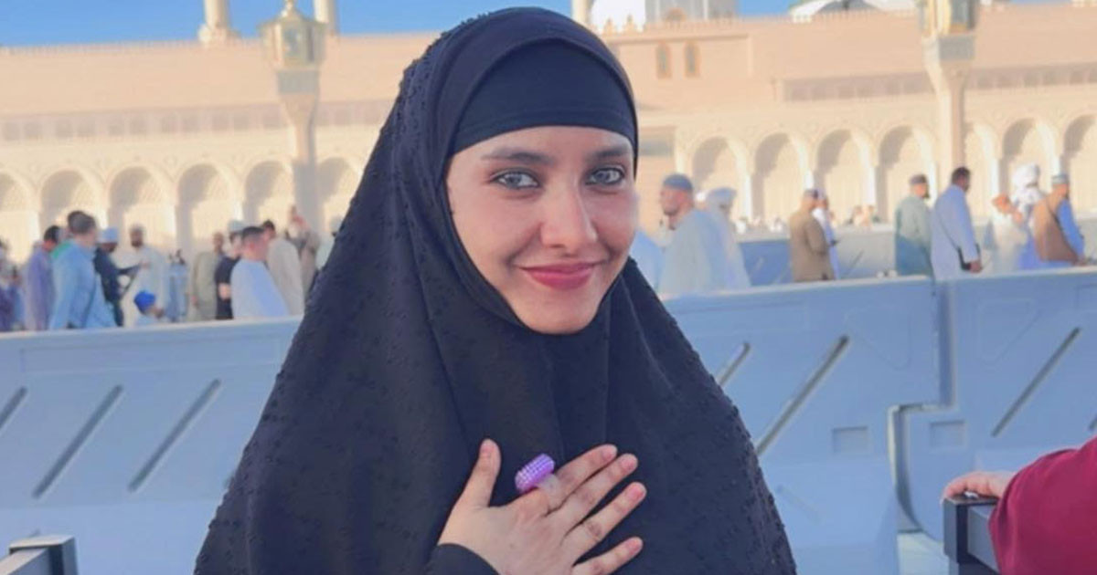 ‘নামাজে বসলেই চোখের সামনে মক্কা-মদিনা ভেসে ওঠে’