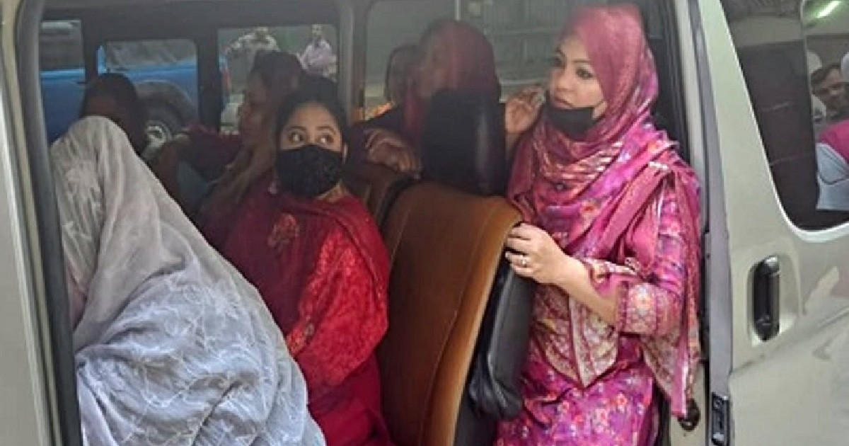 মিছিলে কার্যক্রম নিষিদ্ধ আ.লীগের ৭ নেত্রী গ্রেপ্তার