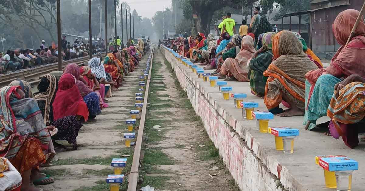 কুড়িগ্রামে একটি ভালো কাজের বিনিময়ে ফ্রিতে মিলছে ইফতার