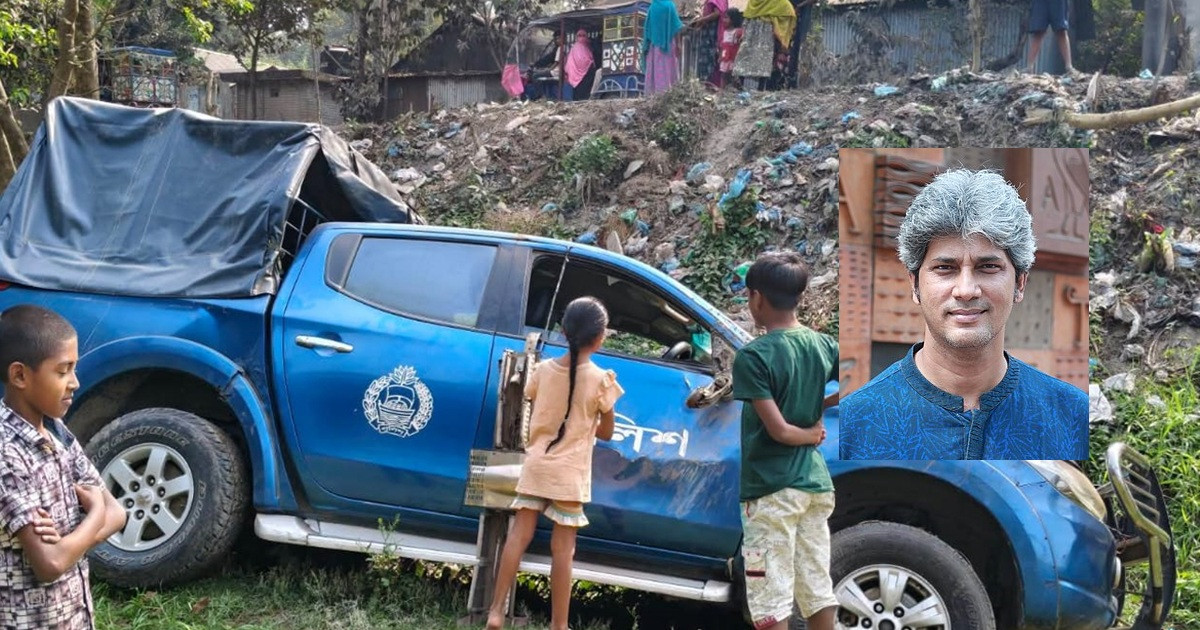 প্রতিমন্ত্রীকে গার্ড অব অনার দিতে যাওয়া গাড়ি পড়ল খাদে