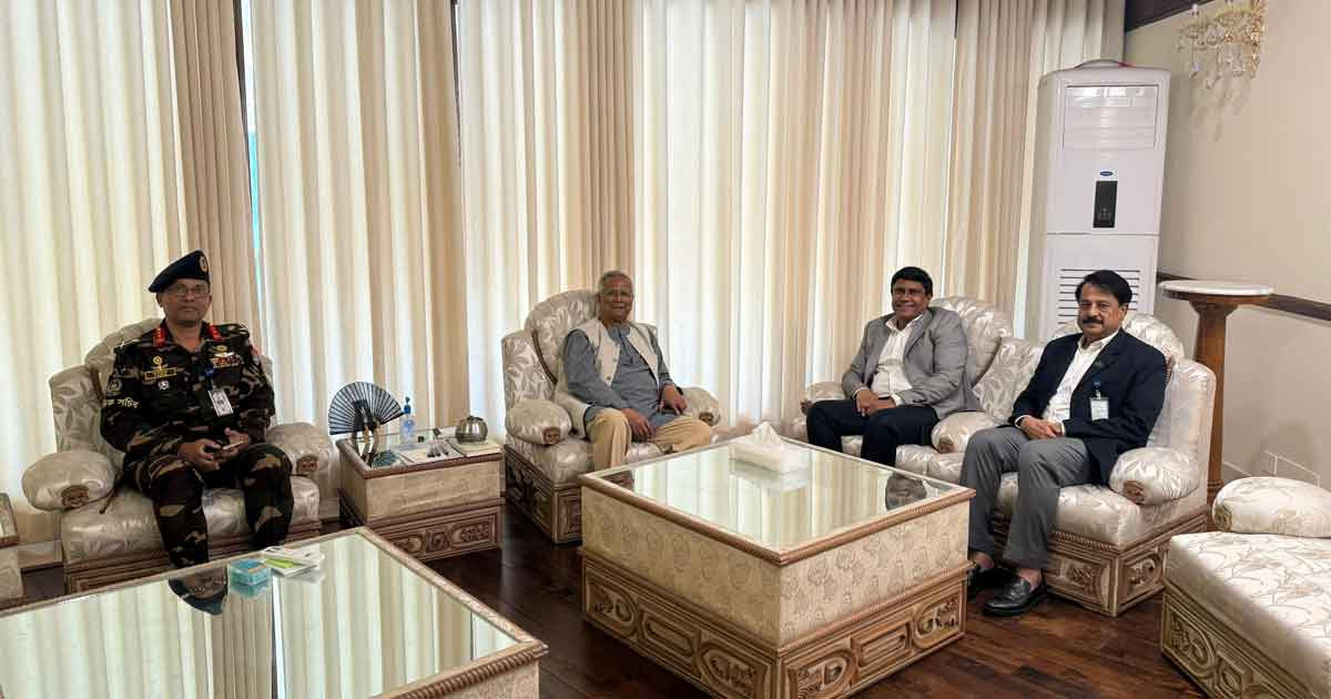 প্রধানমন্ত্রীর প্রতিনিধি দলের সঙ্গে ড. ইউনূসের সৌজন্য সাক্ষাৎ