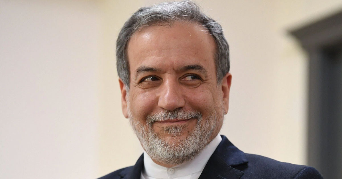 আমাদের শক্তিশালী সশস্ত্র বাহিনী এই মুহূর্তের জন্য প্রস্তুত: ইরানের পররাষ্ট্রমন্ত্রী