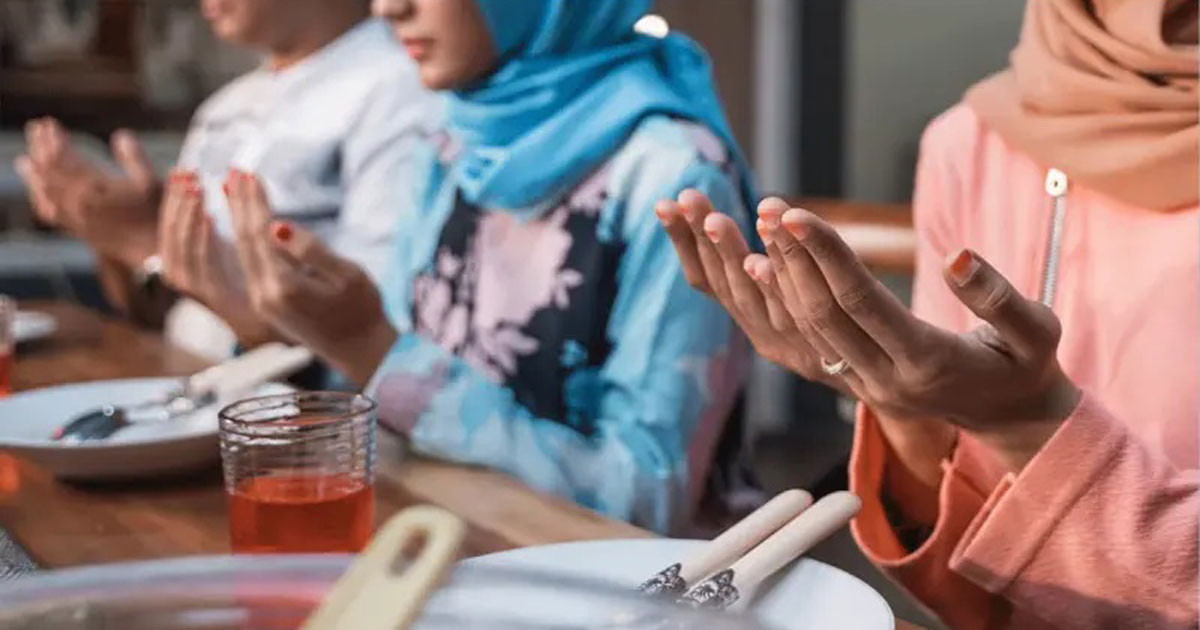 রমজানে নারীই পরিবারে ইবাদতের নেপথ্য অগ্রসেনানী