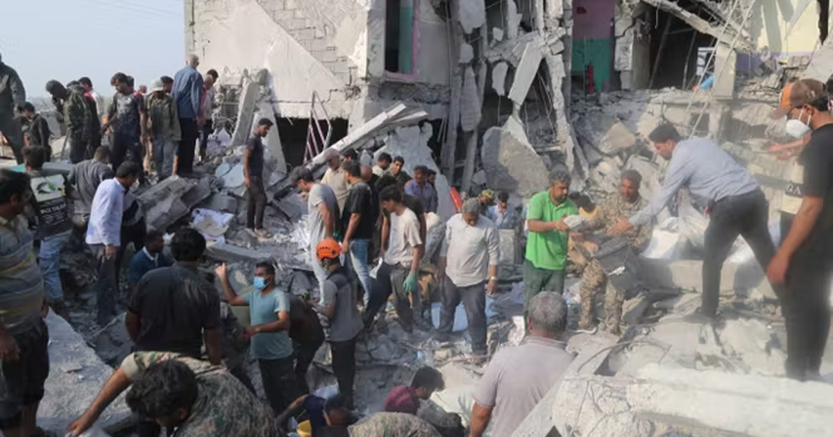 ইরানে মেয়েদের স্কুলে হামলায় নিহত বেড়ে ১০৮