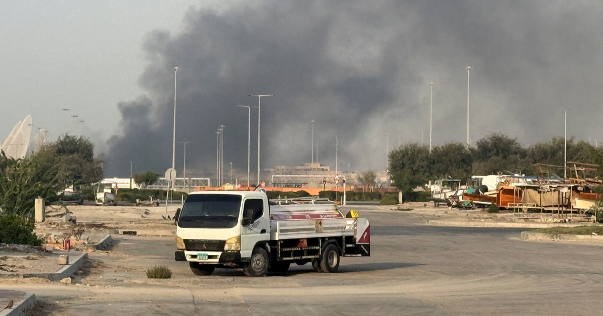 ইরানের ক্ষেপণাস্ত্র হামলায় লণ্ডভণ্ড আরব আমিরাত