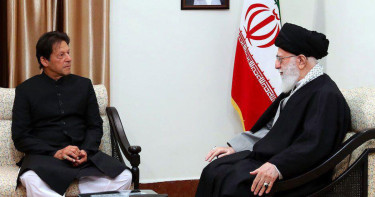 খামেনির মৃত্যু, কারাগারে থাকা ইমরান খানের ফেসবুক স্ট্যাটাস