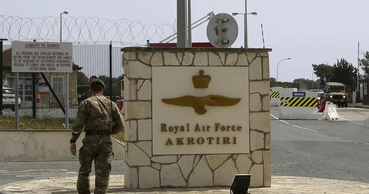 ব্রিটিশ সেনাদের ওপর ইরানের হামলা