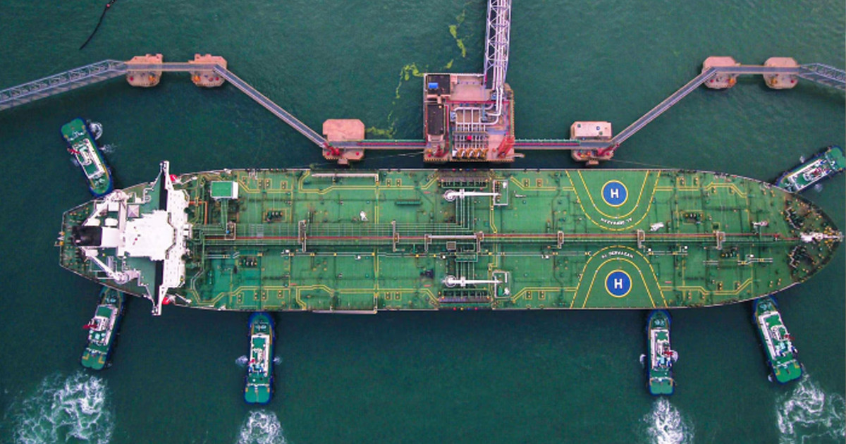 সর্বকালের রেকর্ড ছাড়িয়েছে তেল পরিবহণ খরচ