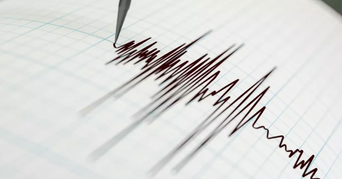 যুদ্ধের মধ্যেই কেঁপে উঠলো ইরান