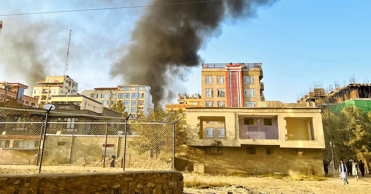 পাকিস্তানের সঙ্গে সীমান্তযুদ্ধের মধ্যে কাবুলে বিস্ফোরণ